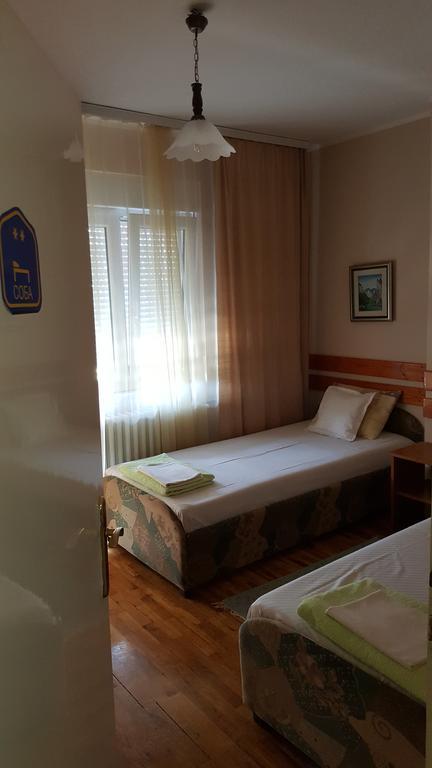 Guest House Major Arandjelovac Luaran gambar